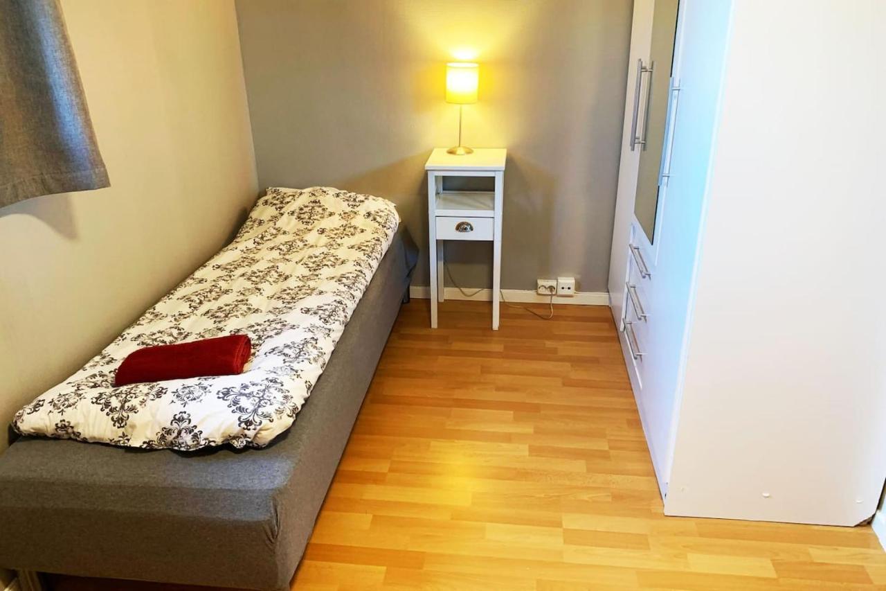 Newly Renovated Basement Apartment Sarpsborg Extérieur photo